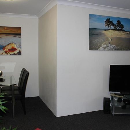 Beaches Serviced Apartments Nelson Bay Exterior photo