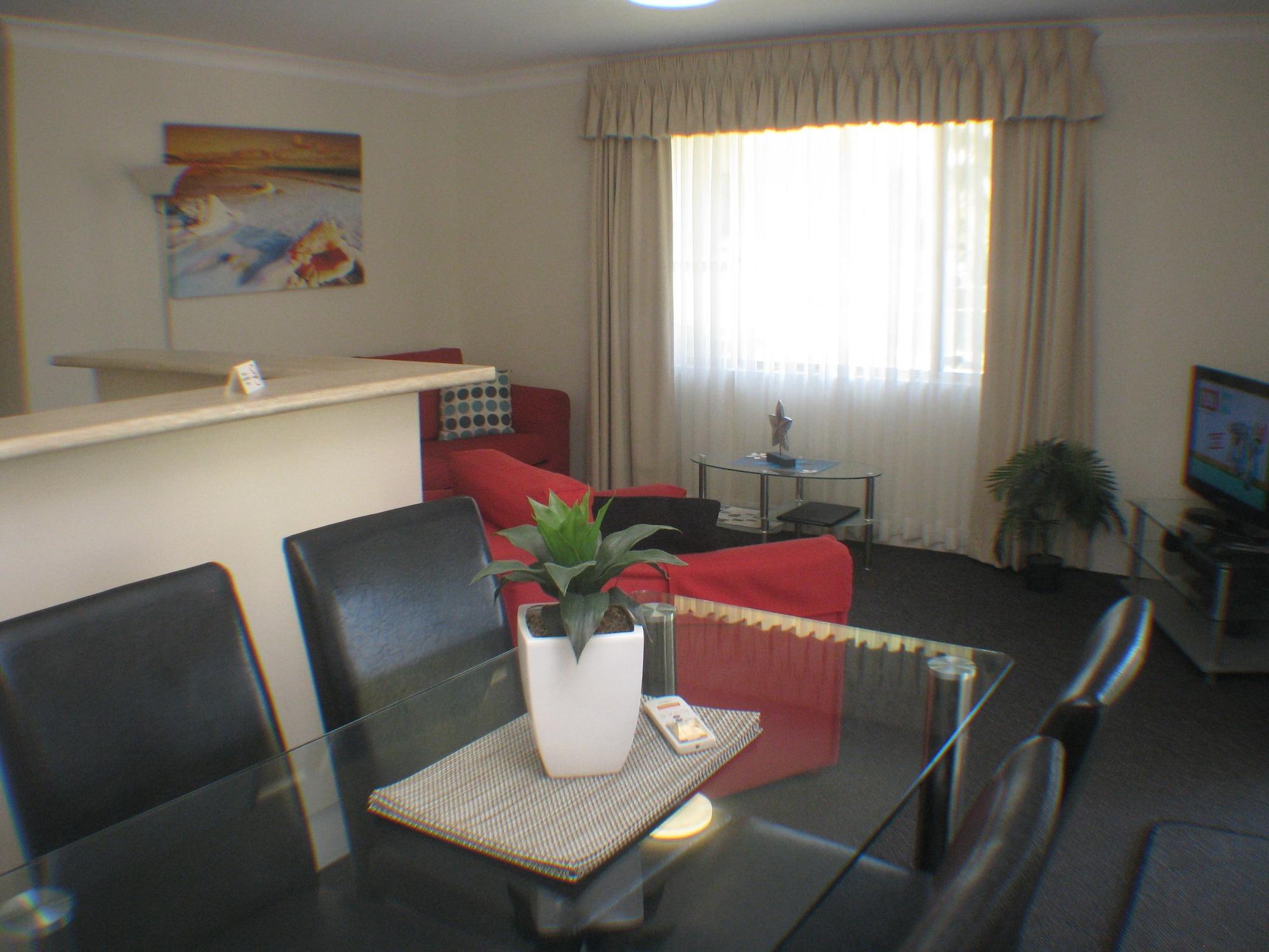 Beaches Serviced Apartments Nelson Bay Exterior photo