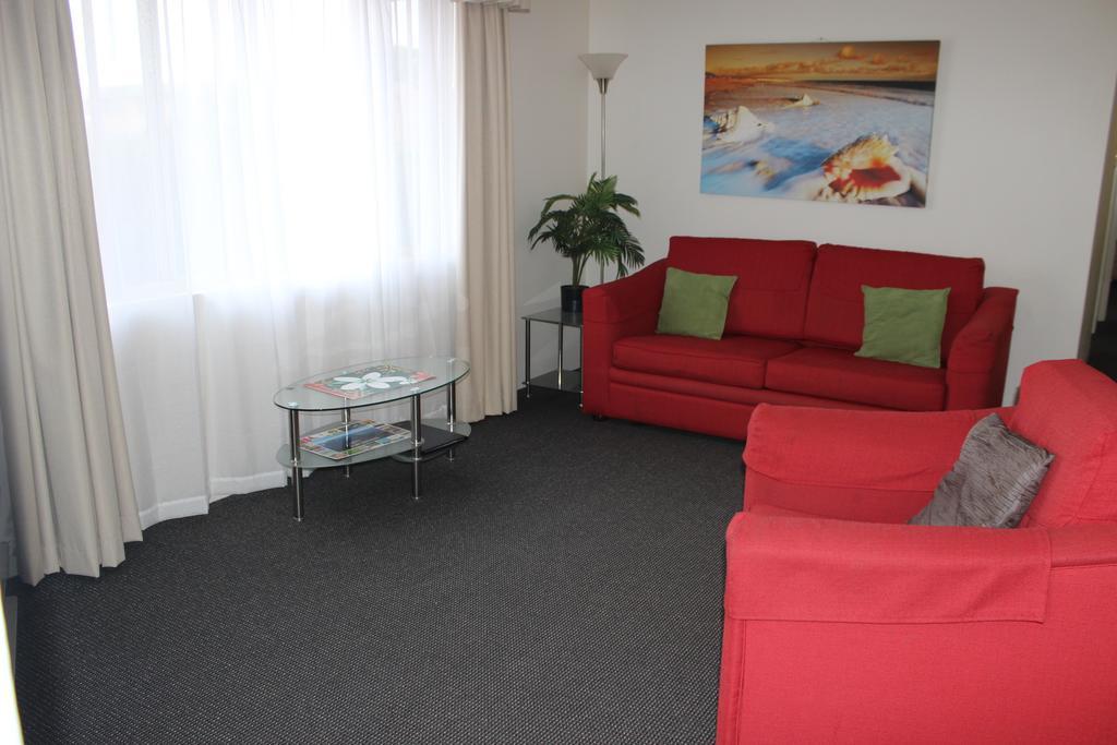 Beaches Serviced Apartments Nelson Bay Exterior photo