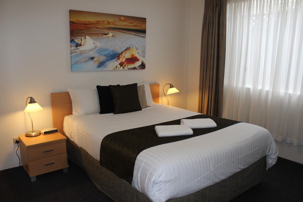 Beaches Serviced Apartments Nelson Bay Exterior photo