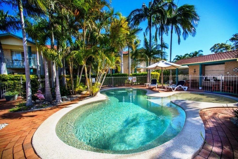 Beaches Serviced Apartments Nelson Bay Exterior photo
