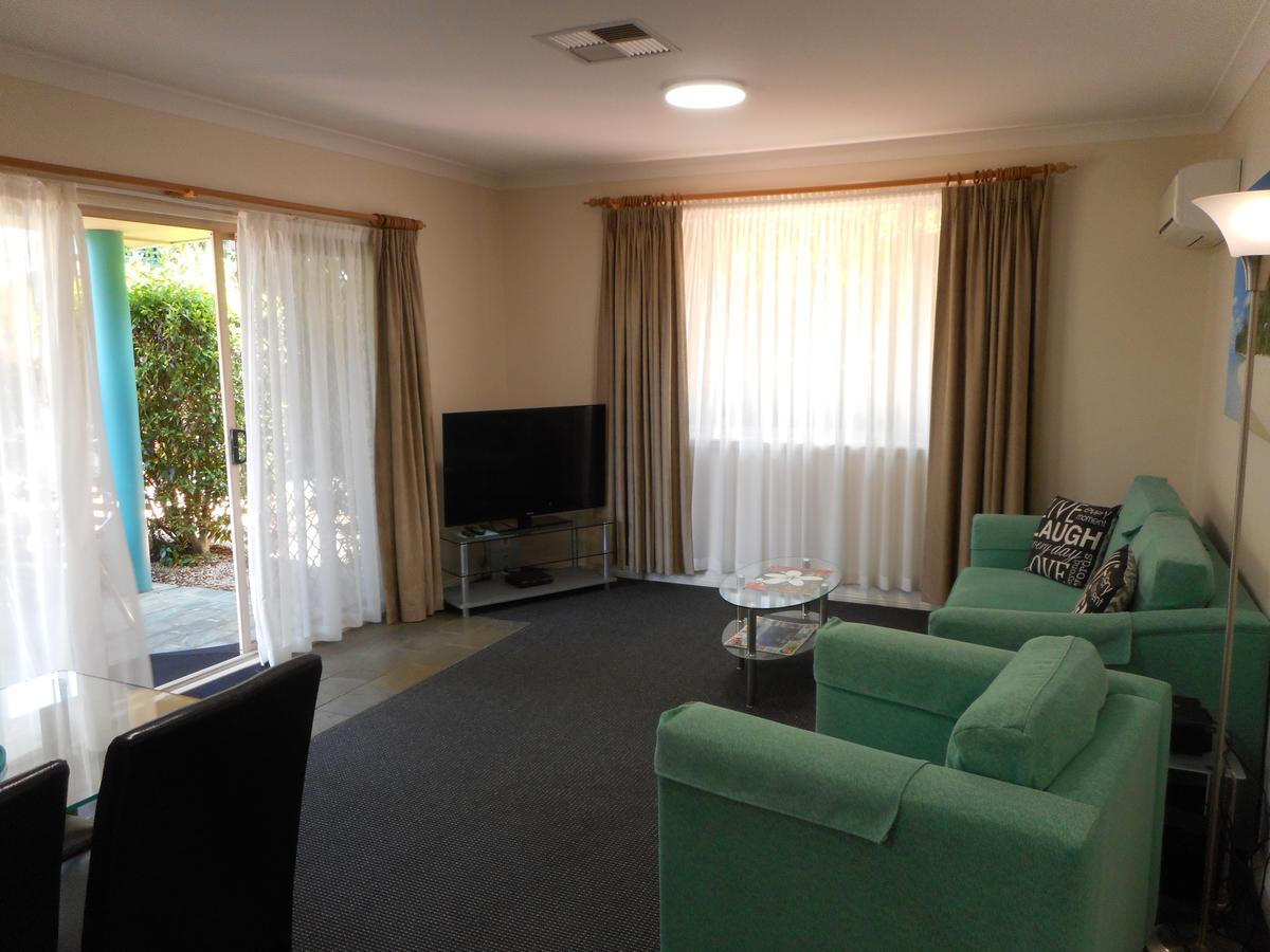 Beaches Serviced Apartments Nelson Bay Exterior photo